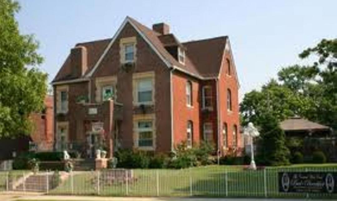 Central West End Bed And Breakfast セントルイス エクステリア 写真
